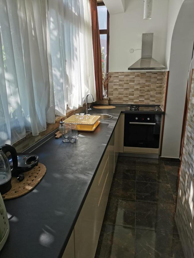 Apartment Dalmatini Tar-Vabriga Exteriör bild